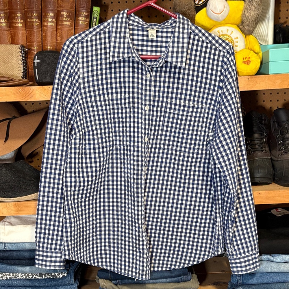 L.L. Bean Women’s Seersucker Gingham Button-Up Shirt – Size L